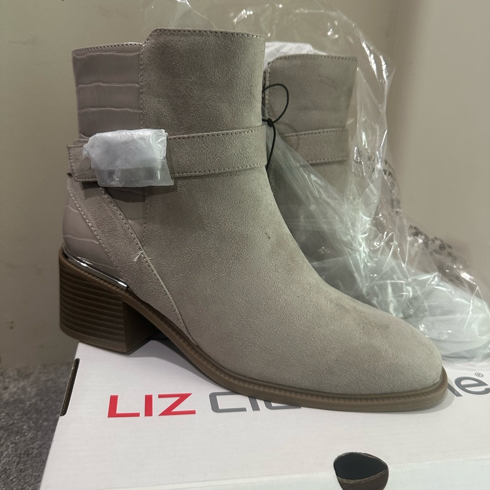 Liz Claiborne Women's Taupe Ankle Booties